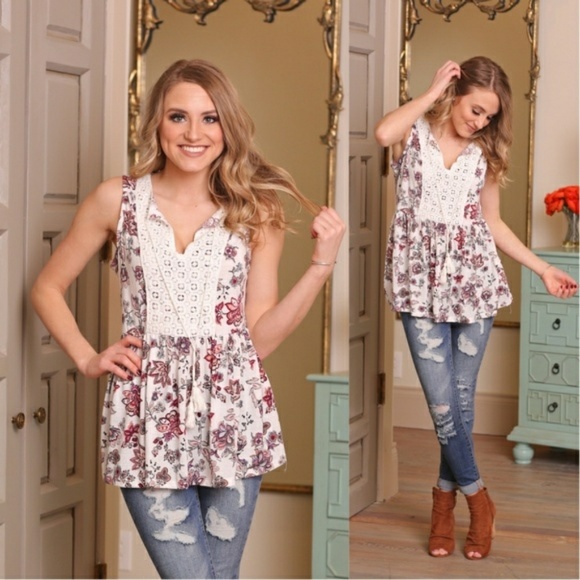 Infinity Raine Tops - NWT IVORY CROCHET TOP